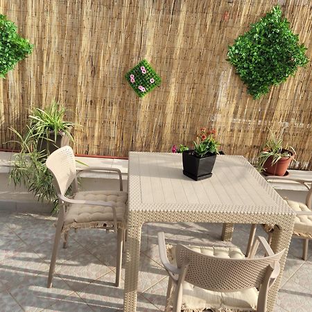 Gledis Apartment Tirana - Panoramic City Terrace Екстер'єр фото