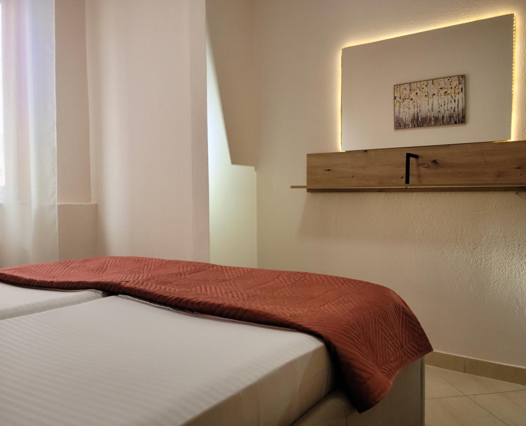 Gledis Apartment Tirana - Panoramic City Terrace Екстер'єр фото